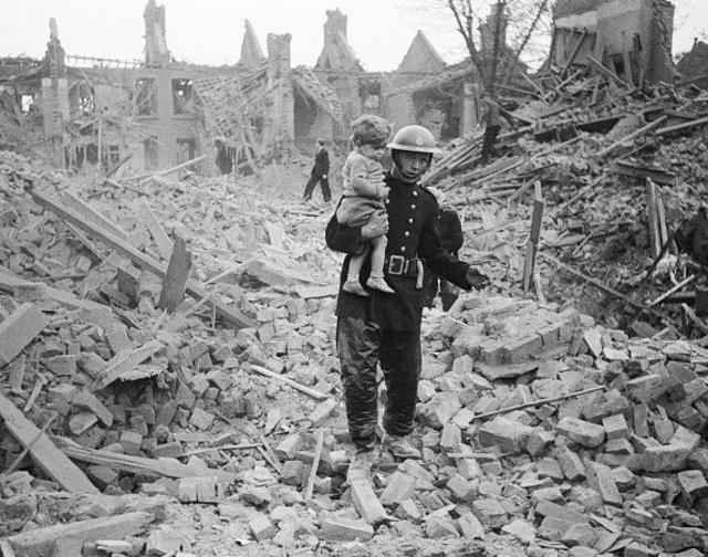 Блиц: как Гитлер пытался сломить англичан массированными авиаударами и что из этого вышло 8 da4f78c297ea0ef1e3234525c8192969