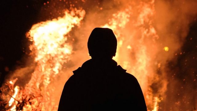 ca72fcb06a90e6d1c58873eec8142ae1