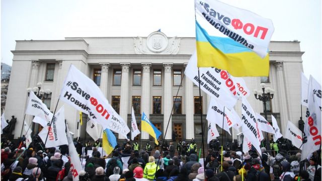 e7339933ebb4ef4f4df4d4c045fed364