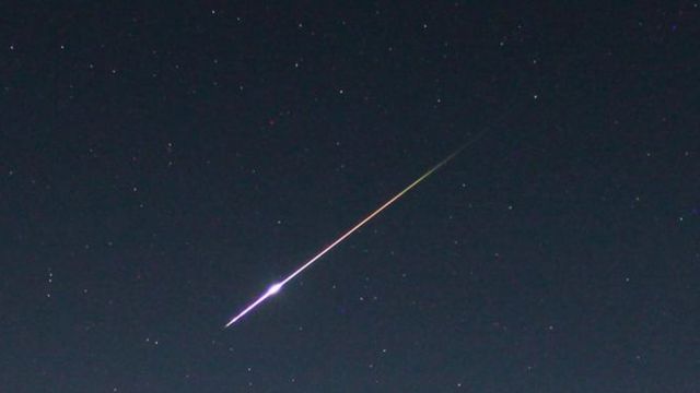 Астрономку заблокировали в твиттере из-за "интимного" видео с метеором 1 25d614b24555d227b854d0b0b3a8ab69